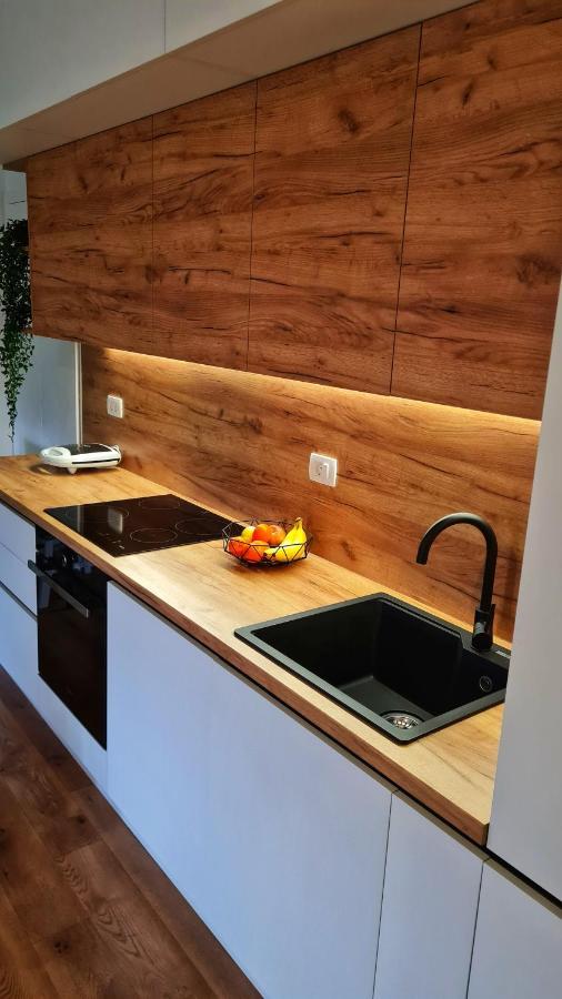 Apartman Noa Jusici ภายนอก รูปภาพ